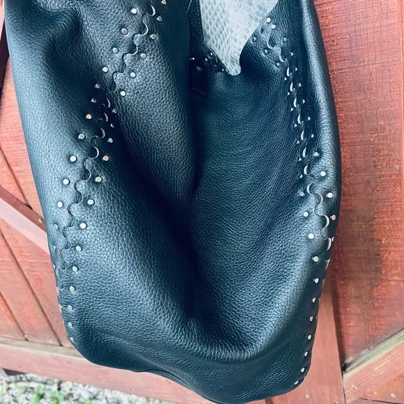 Rare! Henri Bendel Reversible Astrid Large Black Leather With Snakeskin Hobo Bag - Picture 8 of 16